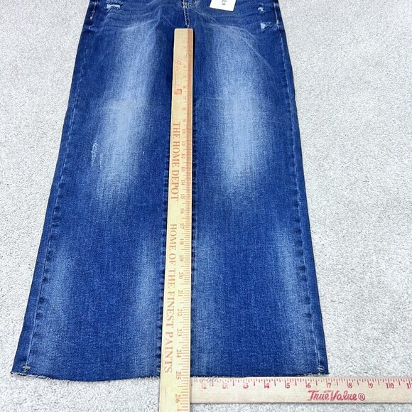 Special A Jeans Women’s Blue Straight Leg Distressed Pockets Size 9 NWT - Picture 3 of 12